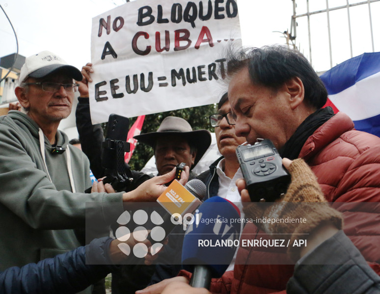 GRUPOS SOCIALES APOYO  A EMBAJADA DE CUBA