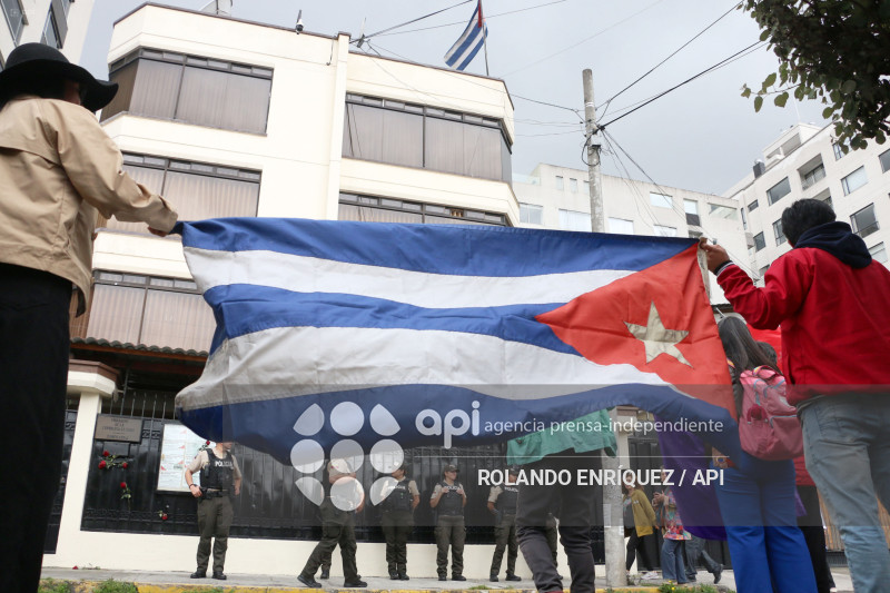 GRUPOS SOCIALES APOYO  A EMBAJADA DE CUBA