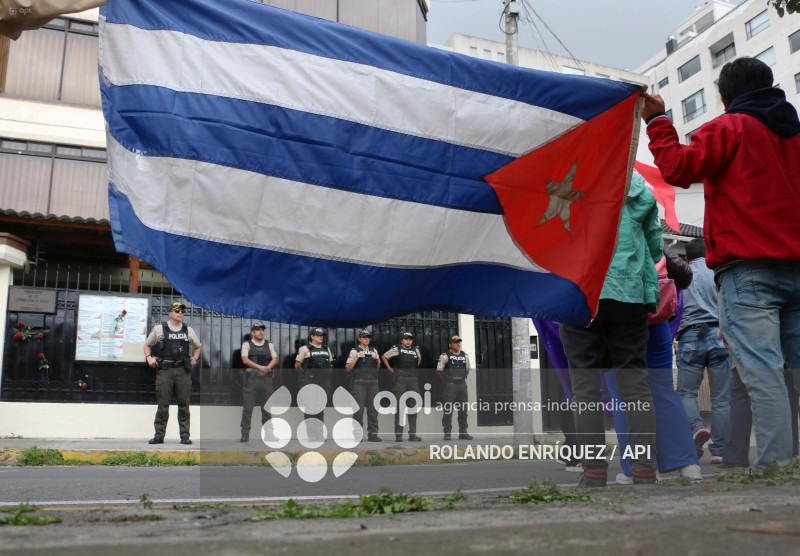 GRUPOS SOCIALES APOYO  A EMBAJADA DE CUBA