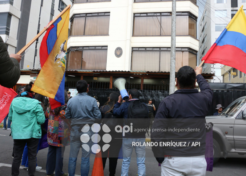 GRUPOS SOCIALES APOYO  A EMBAJADA DE CUBA