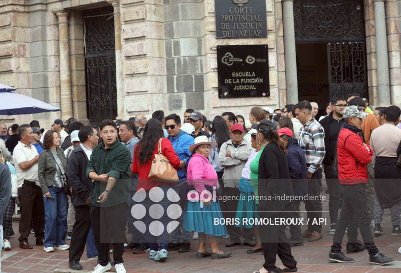 CUENCA-PROTESTA TRANSPORTISTAS CANTONES