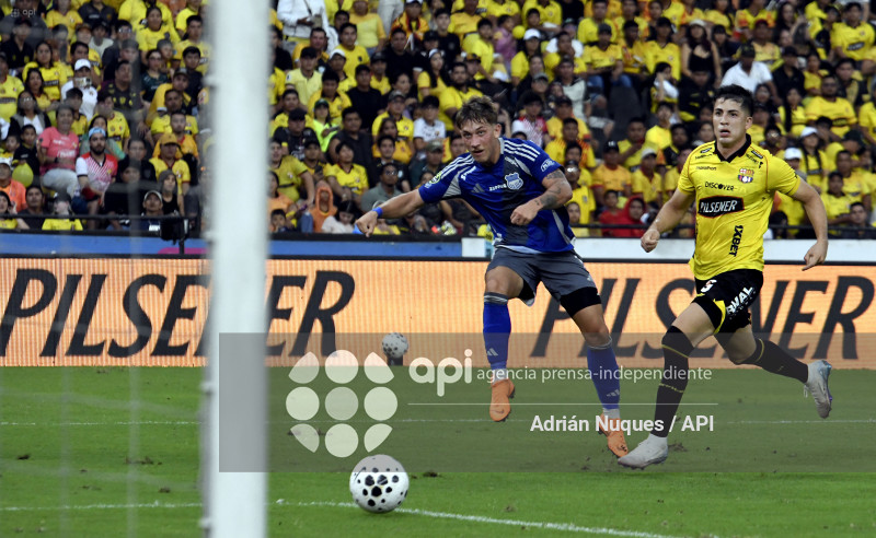 FBL-LIGAECUABET-BARCELONA-EMELEC