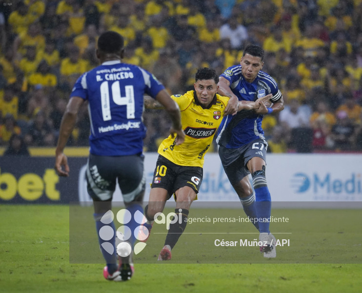 FBL-LIGAECUABET-BARCELONA-EMELEC