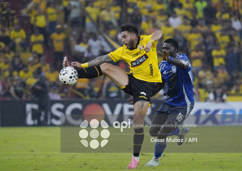 FBL-LIGAECUABET-BARCELONA-EMELEC