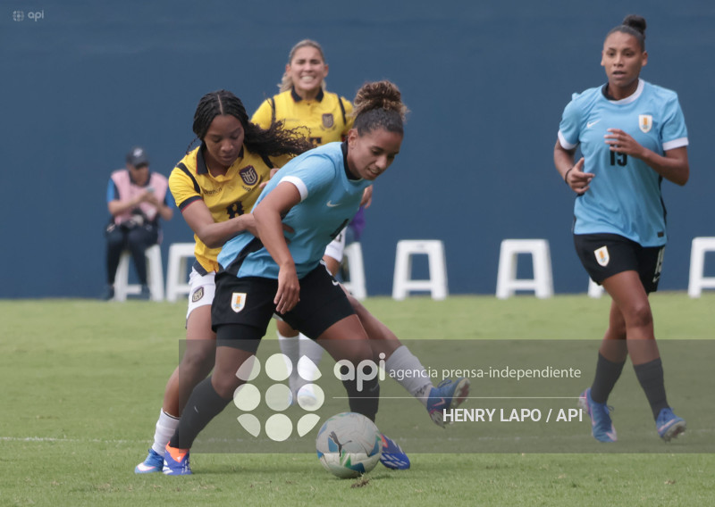 FEMENINO ECUADOR VS URUGAY