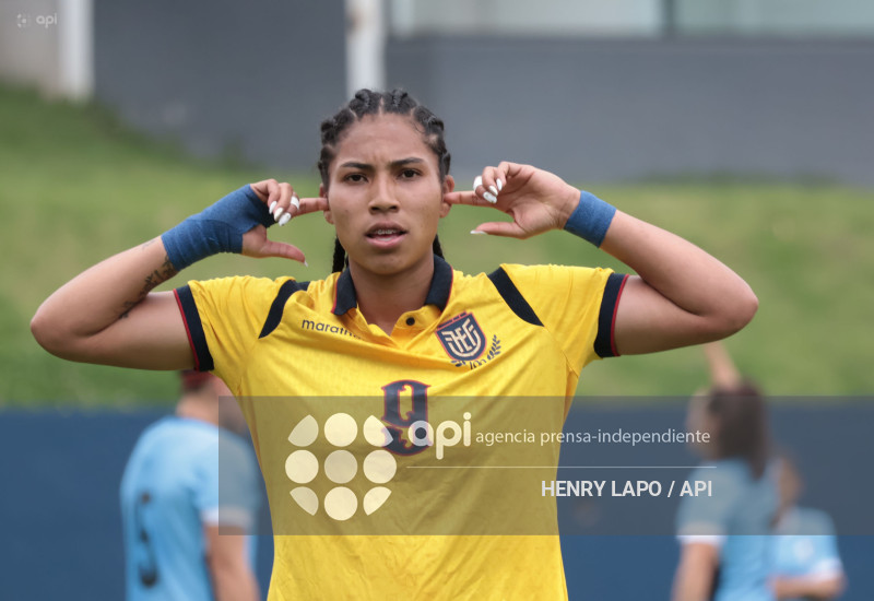 FEMENINO ECUADOR VS URUGAY