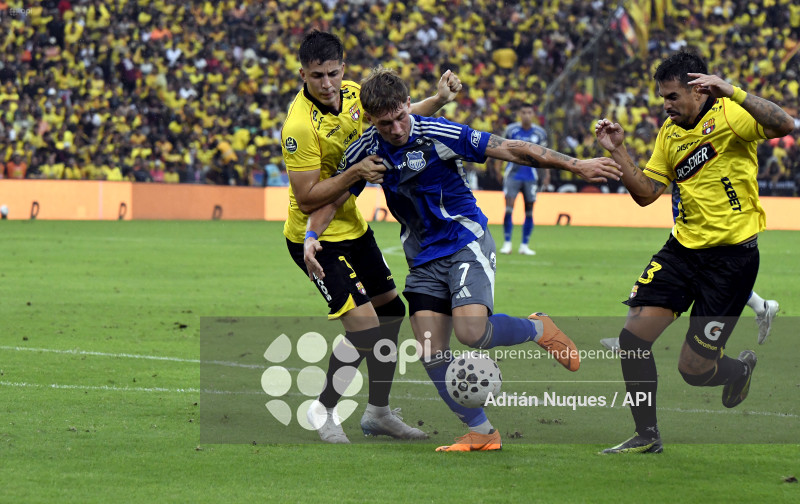 FBL-LIGAECUABET-BARCELONA-EMELEC