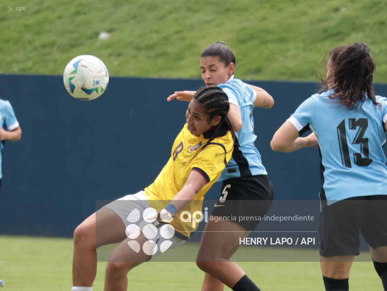 FEMENINO ECUADOR VS URUGAY