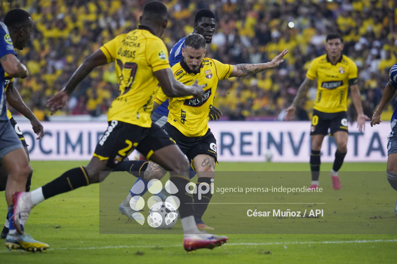 FBL-LIGAECUABET-BARCELONA-EMELEC