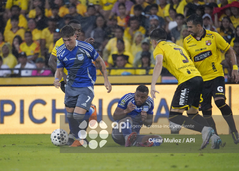 FBL-LIGAECUABET-BARCELONA-EMELEC
