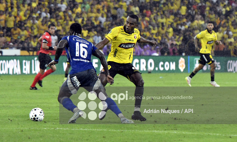 FBL-LIGAECUABET-BARCELONA-EMELEC