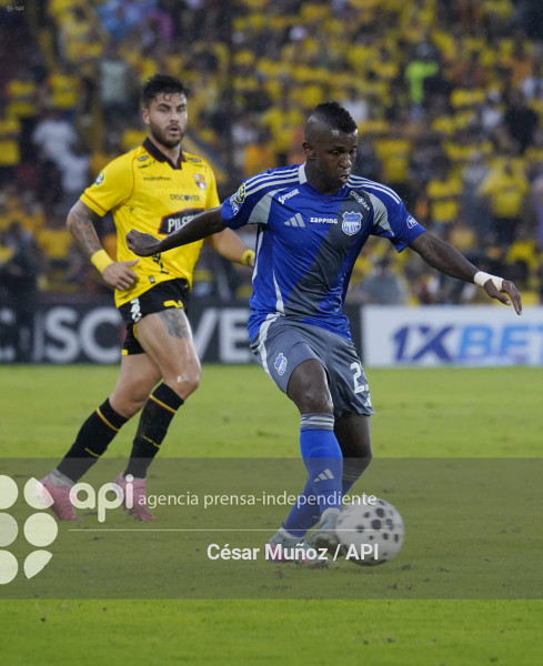 FBL-LIGAECUABET-BARCELONA-EMELEC