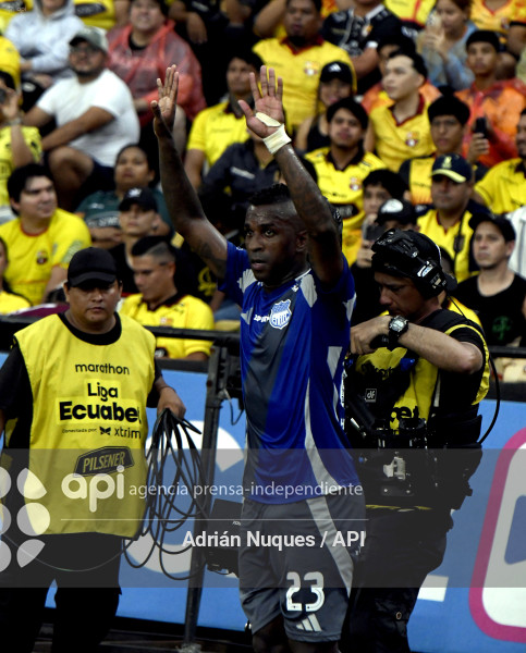 FBL-LIGAECUABET-BARCELONA-EMELEC