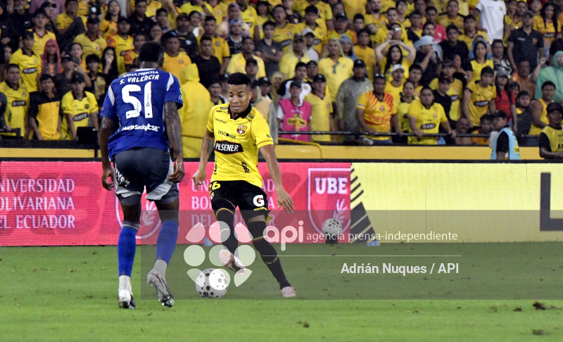 FBL-LIGAECUABET-BARCELONA-EMELEC