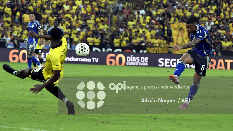 FBL-LIGAECUABET-BARCELONA-EMELEC