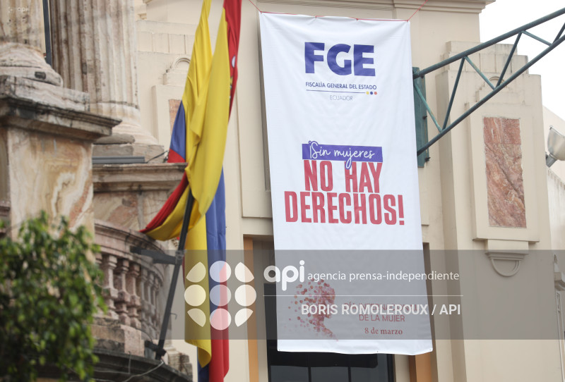 CUENCA-8 M-MARCHA DIA DE LA MUJER