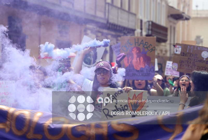 CUENCA-8 M-MARCHA DIA DE LA MUJER