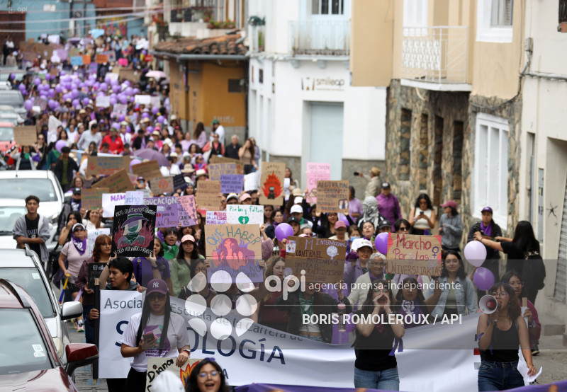 CUENCA-8 M-MARCHA DIA DE LA MUJER