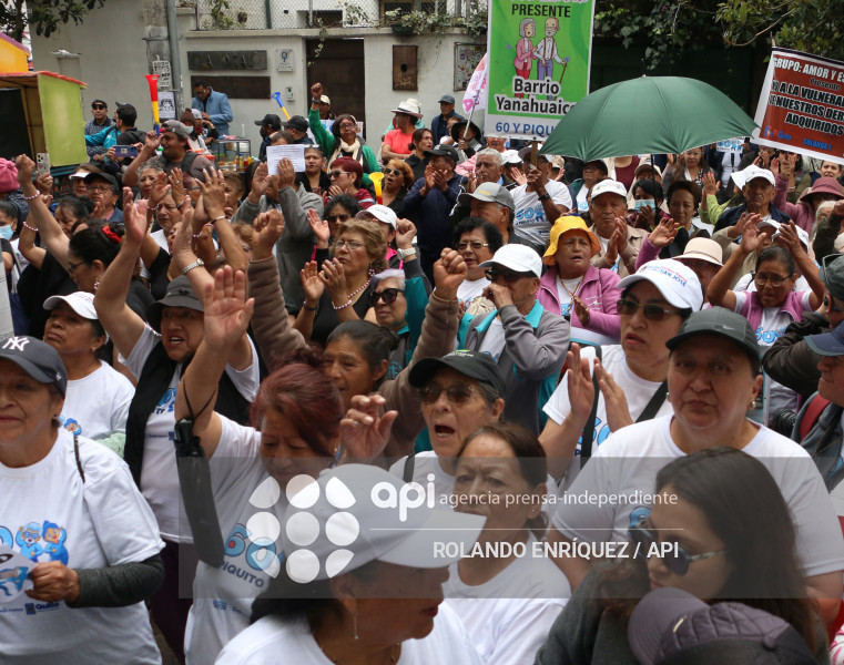 MARCHA ADULTOS MAYORES