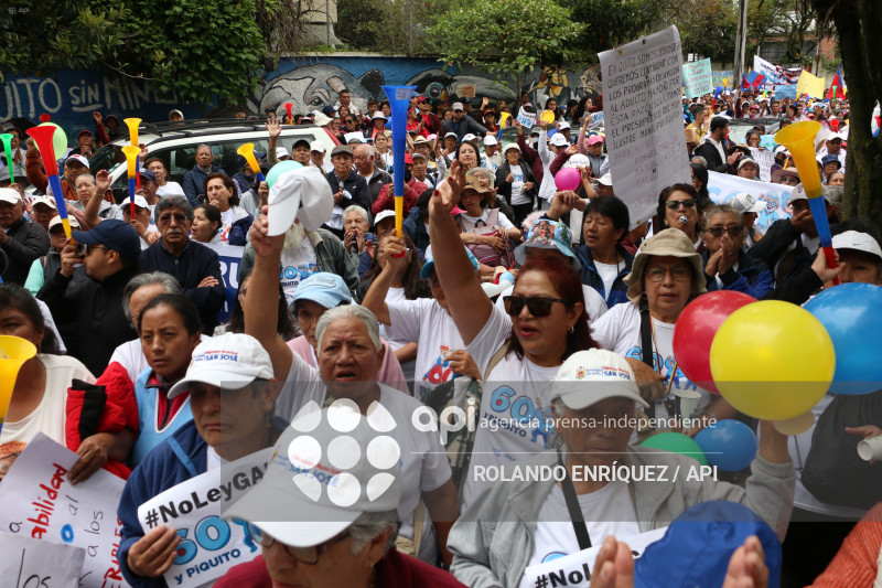 MARCHA ADULTOS MAYORES