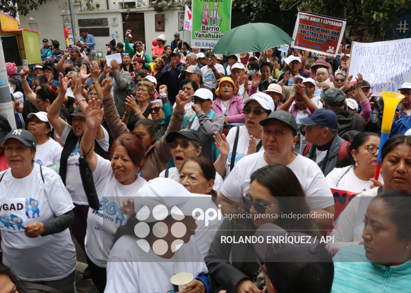 MARCHA ADULTOS MAYORES
