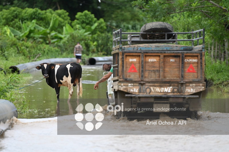 CHONE-INUNDACIONES