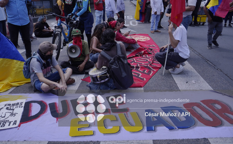 GYE-MARCHA CONTRA NOBOA