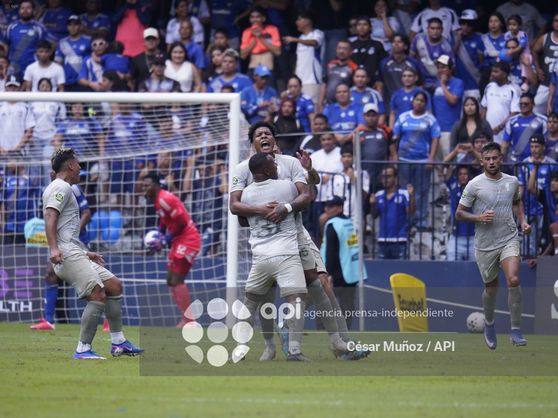 FBL-LIGAECUABET-EMELEC-ORENSE