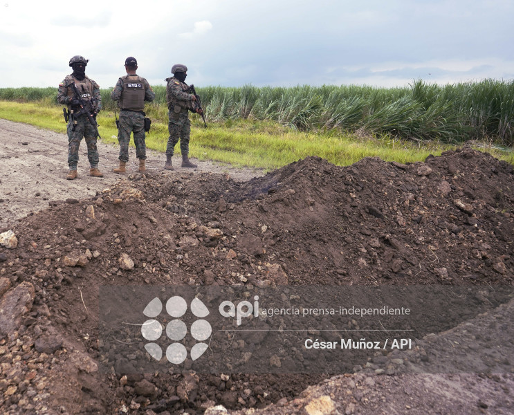 GYE-INHABILATACION PISTA