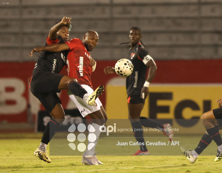 FBL-LIGAECUABET-LEONES FC-LIGA DE QUITO