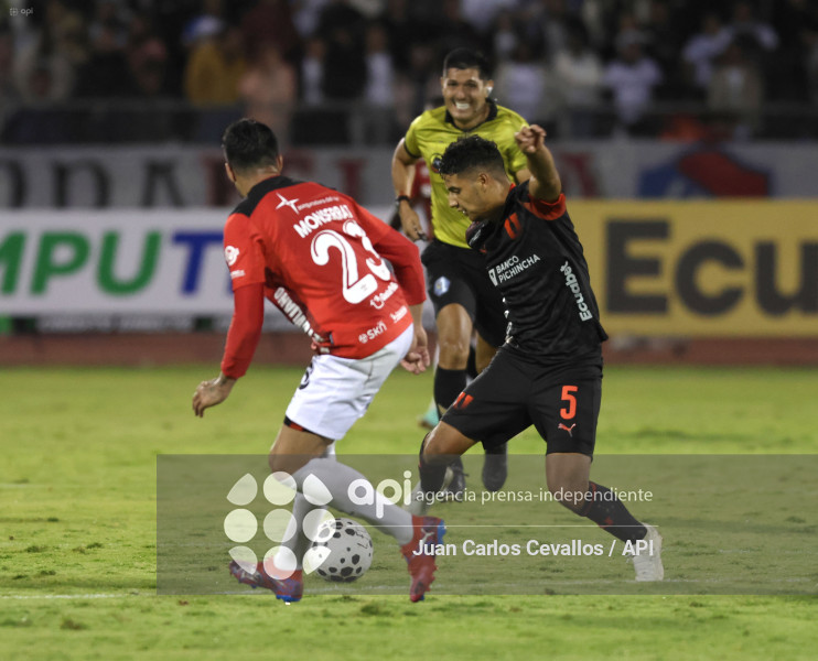FBL-LIGAECUABET-LEONES FC-LIGA DE QUITO