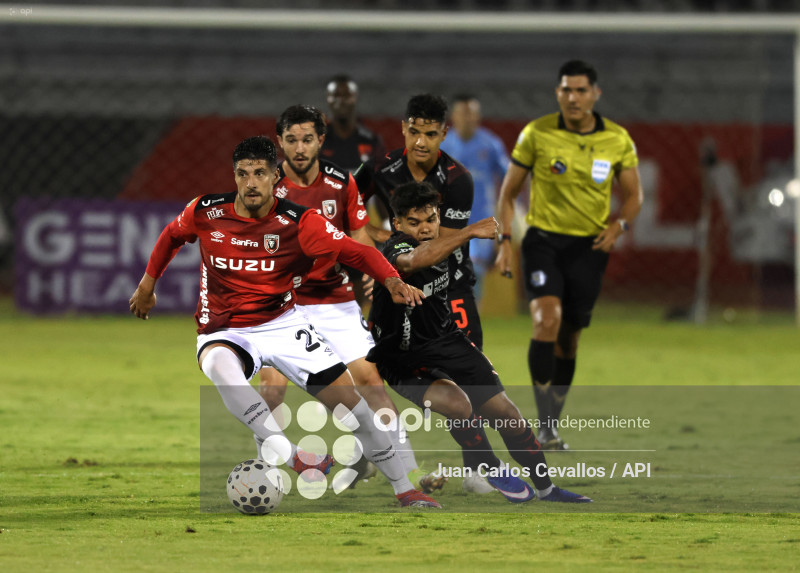 FBL-LIGAECUABET-LEONES FC-LIGA DE QUITO
