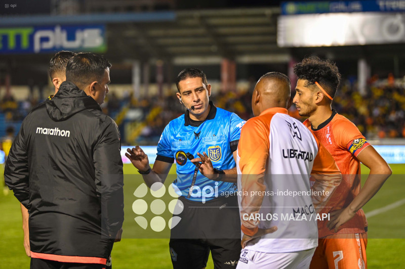 FBL-LIGAECUABET-LIBERTAD-BARCELONA