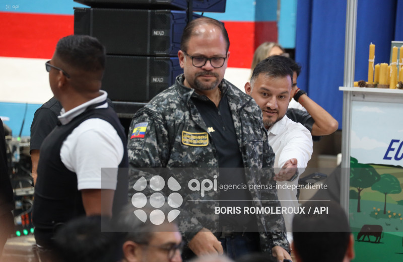 CUENCA-PRESIDENTE DANIEL NOBOA