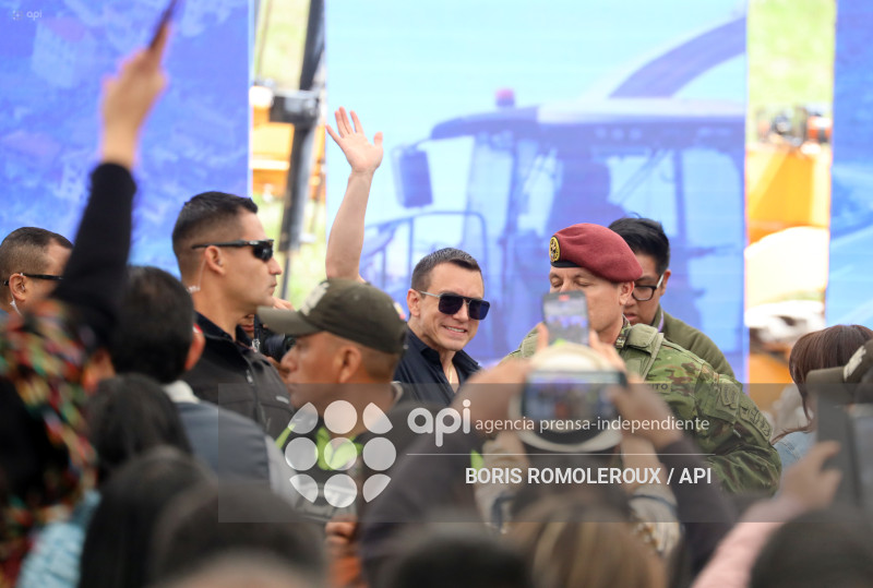 CUENCA-PRESIDENTE DANIEL NOBOA