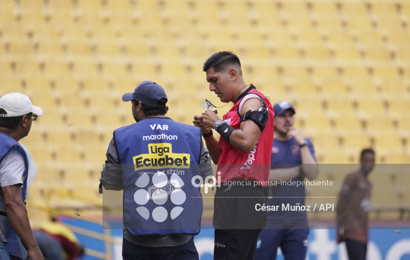 FBL-LIGAECUABET-BARCELONA-CATOLICA