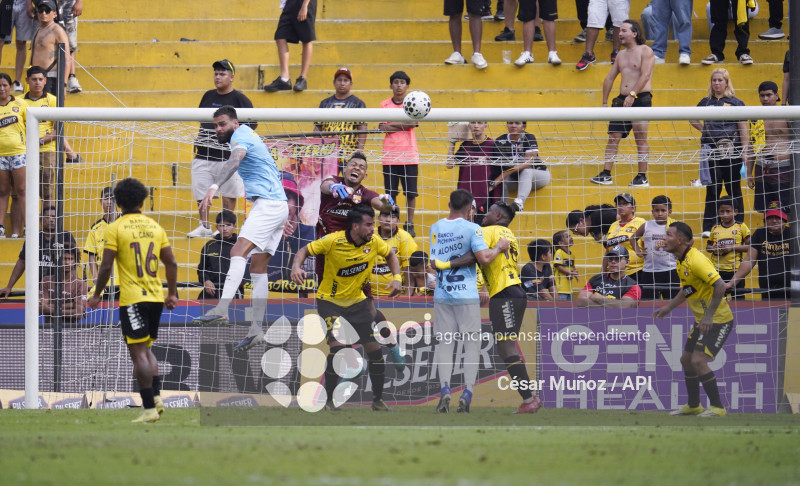 FBL-LIGAECUABET-BARCELONA-CATOLICA