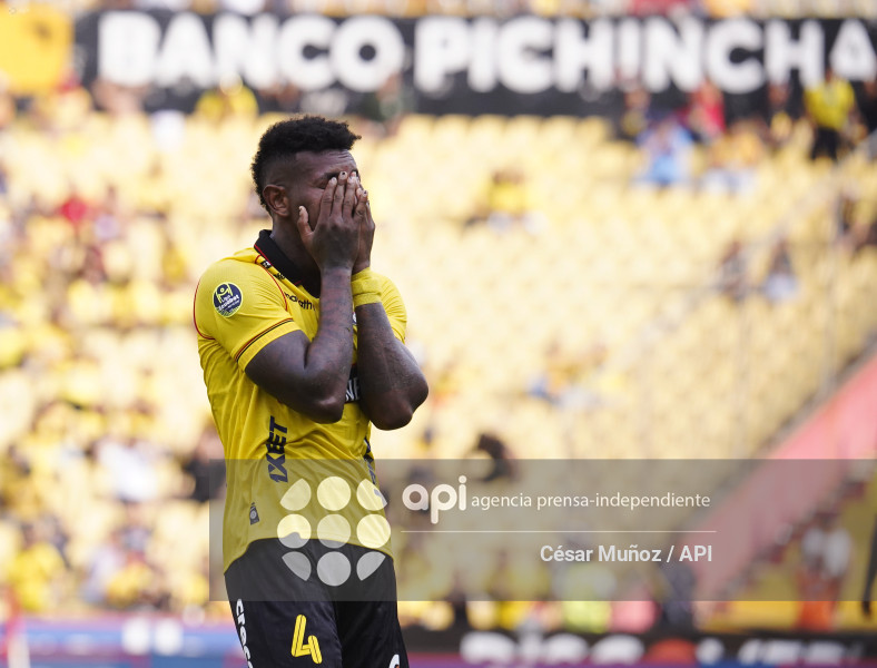 FBL-LIGAECUABET-BARCELONA-CATOLICA