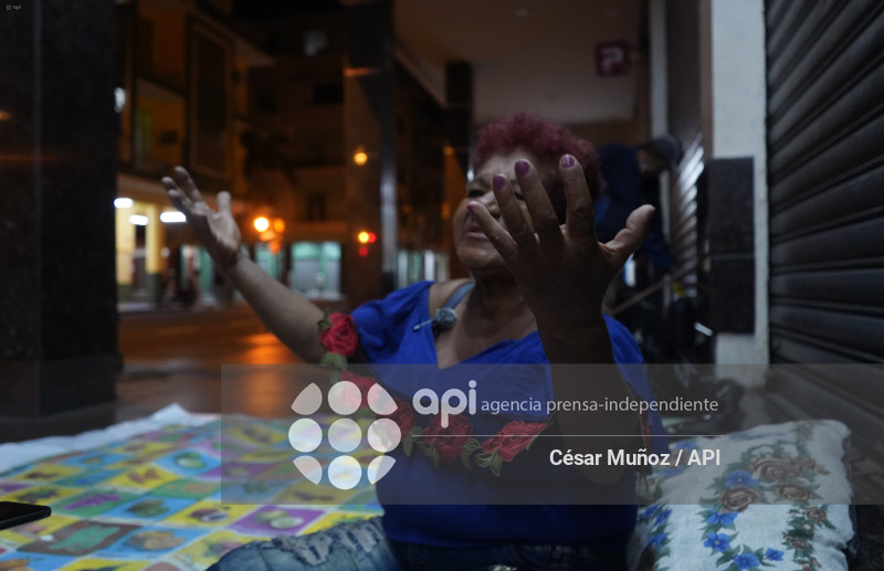 GYE-TOQUE DE QUEDA-HOMELESS