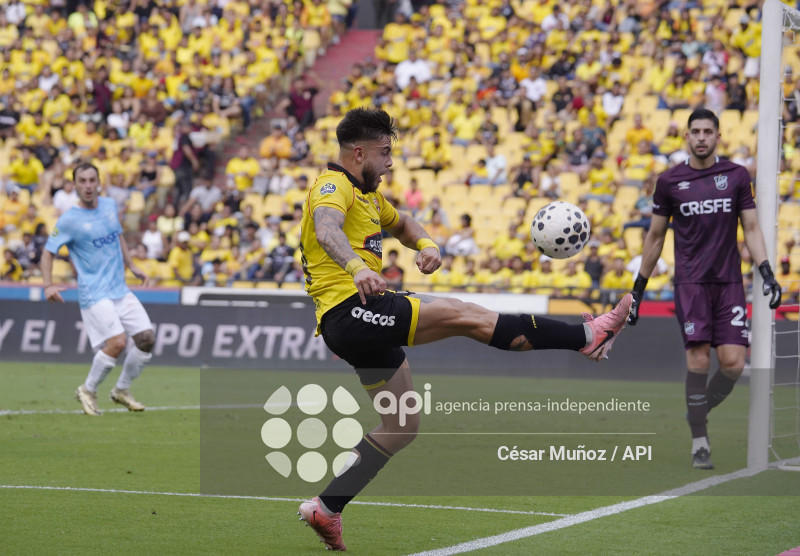 FBL-LIGAECUABET-BARCELONA-CATOLICA