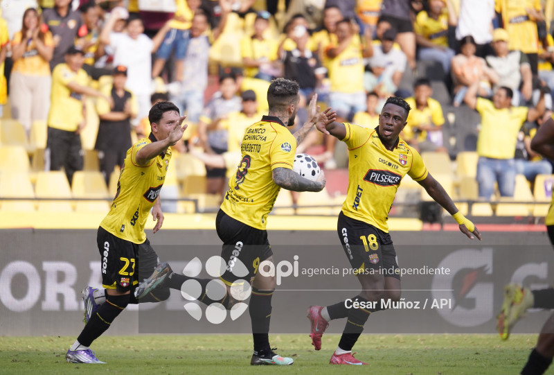 FBL-LIGAECUABET-BARCELONA-CATOLICA