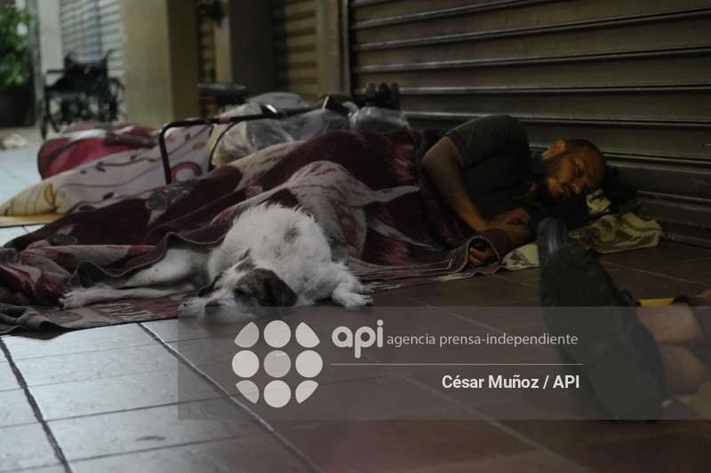 GYE-TOQUE DE QUEDA-HOMELESS