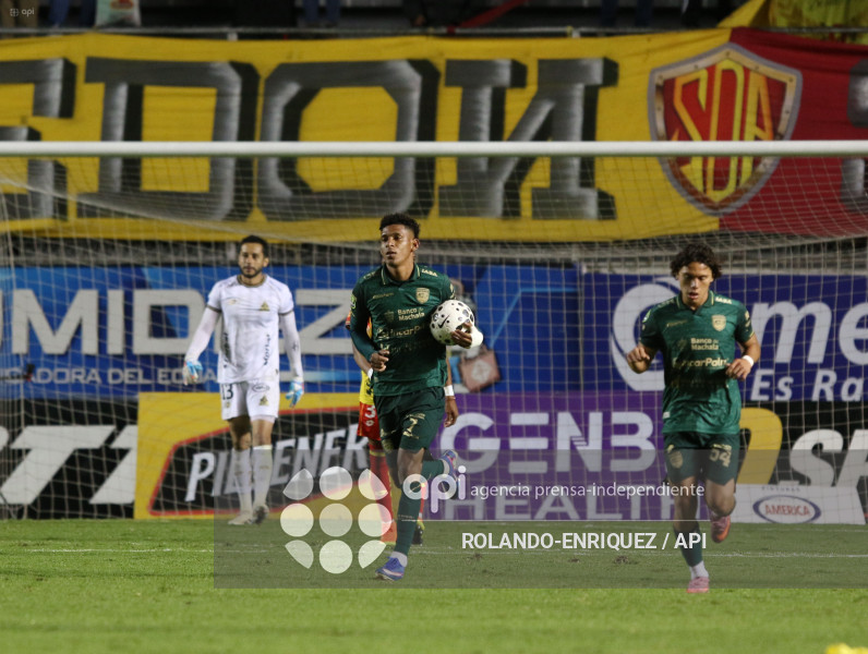 FBL LIGA ECUABET AUCAS VS ORENSE