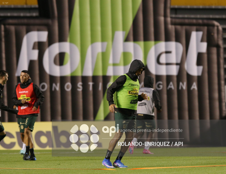 FBL LIGA ECUABET AUCAS VS ORENSE