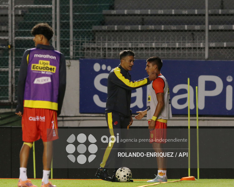 FBL LIGA ECUABET AUCAS VS ORENSE