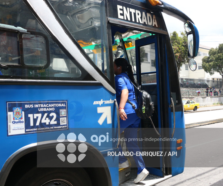 TRANSPORTISTAS ANUNCIAN POSIBLE SUSPENSION DE OPERACIONES