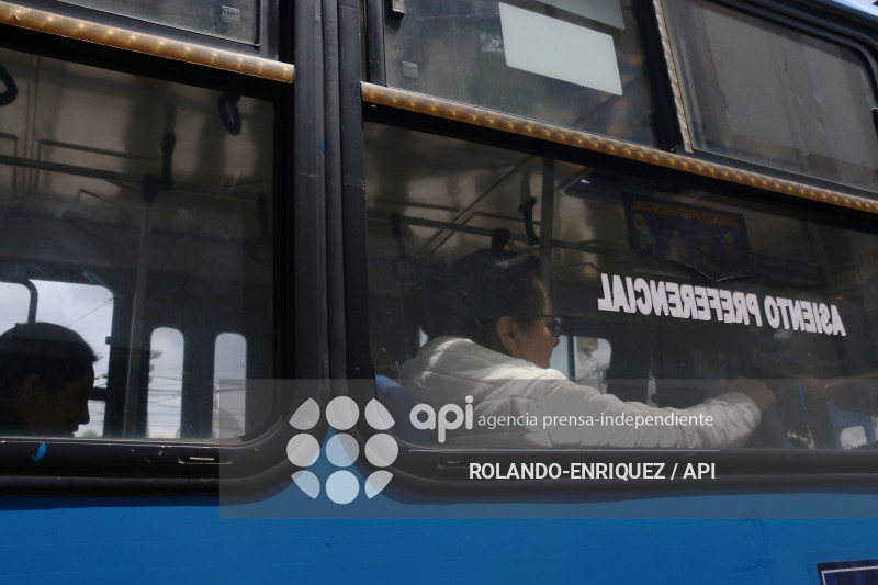 TRANSPORTISTAS ANUNCIAN POSIBLE SUSPENSION DE OPERACIONES