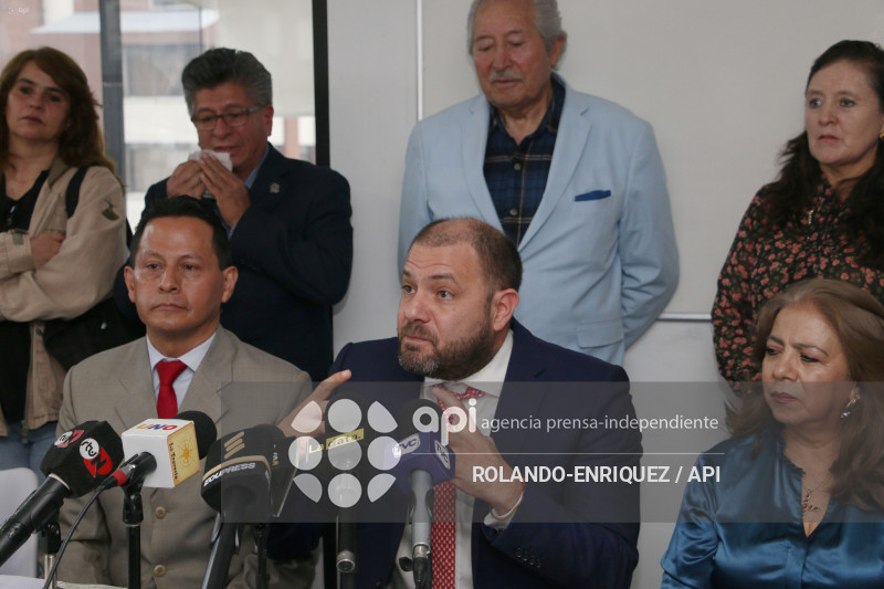 JUAN ESTEBAN GUARDERAS PRE CANDIDATO ALCALDE QUITO
