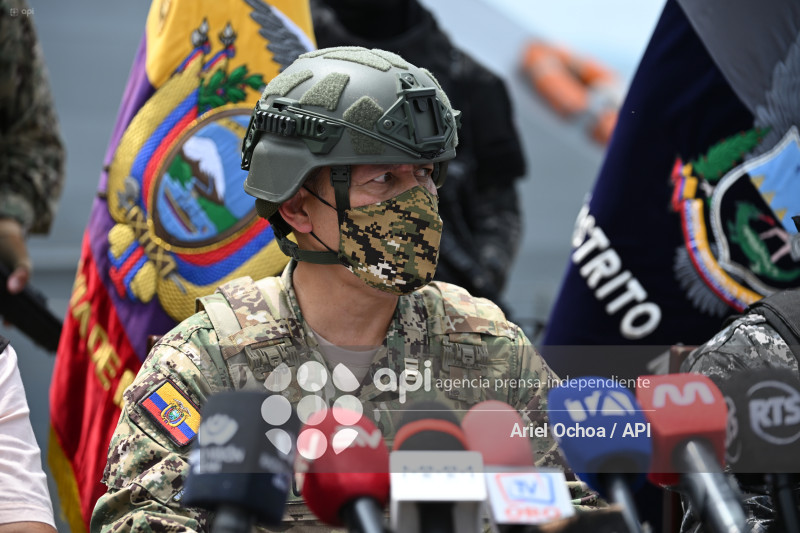 MANTA-DETENIDO-DROGA-PUERTO
