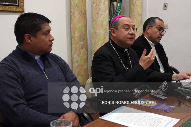 CUENCA-SEMANA SANTA-RUEDA DE PRENSA